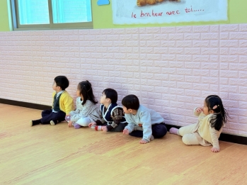 ??? 무엇을 볼까 ^^?